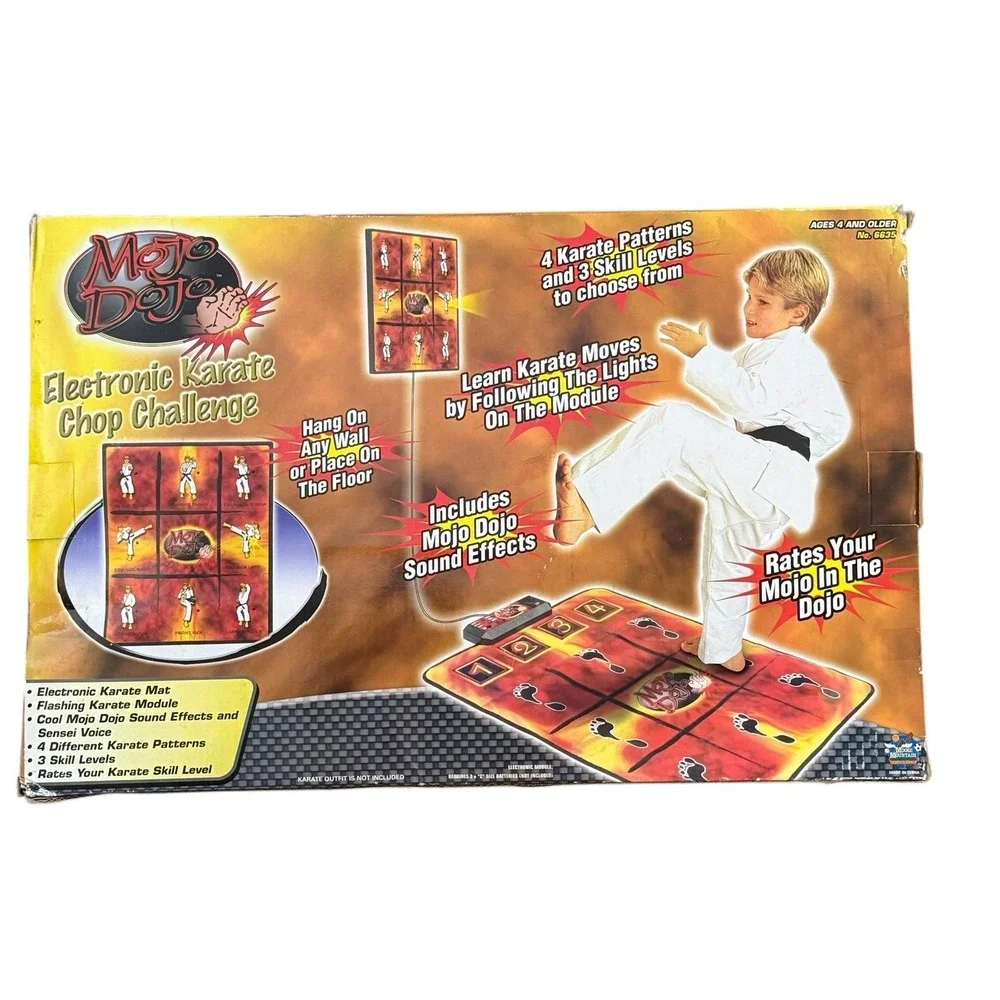 Moose Mountain Mojo Dojo Electronic Karate Chop Challenge Mat Game New Vintage
